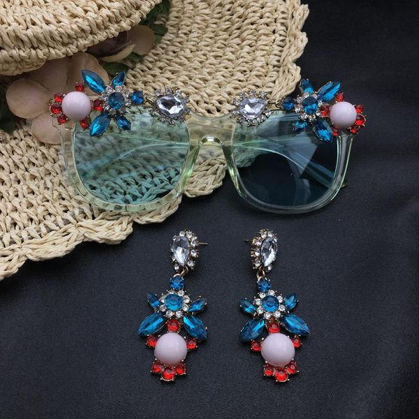 sunglasses fashion gems crystal rhinestone for women female summer brand girdle decoration, White;black
sunglasses fashion gems crystal rhinestone for women female summer brand girdle decoration, White;black