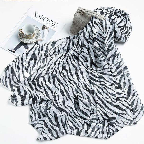 D 2021 Fashion New Chiffon Scarf Women Spring Summer Silk Scarves Leopard Printed Elegant Long Shawls Wraps Hijab Wholesale, Blue;gray
D 2021 Fashion New Chiffon Scarf Women Spring Summer Silk Scarves Leopard Printed Elegant Long Shawls Wraps Hijab Wholesale, Blue;gray