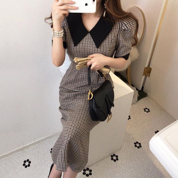 woman skinny dress turn-down collar short sleeve high waist plaid slim dresses elegant chic mid-calf split dress trend 2021, Black;gray
woman skinny dress turn-down collar short sleeve high waist plaid slim dresses elegant chic mid-calf split dress trend 2021, Black;gray