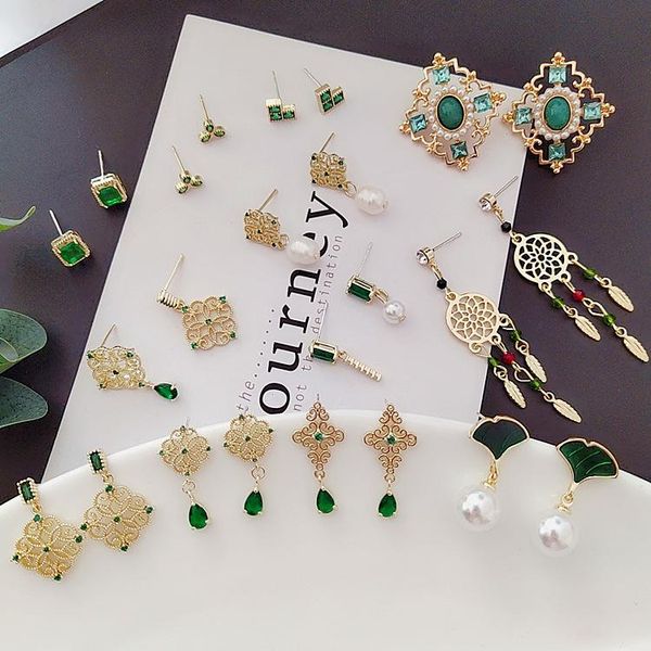 dangle & chandelier 2021 vintage green crystal earrings for women girl geometric square pearl hollow flower earring fashion trendy jewelry, Silver
dangle & chandelier 2021 vintage green crystal earrings for women girl geometric square pearl hollow flower earring fashion trendy jewelry, Silver
