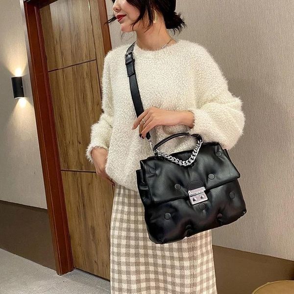 cross body pu leather crossbody bags for women 2021 simple totes shoulder bag female trend party clutch luxury designer handbags and purses
cross body pu leather crossbody bags for women 2021 simple totes shoulder bag female trend party clutch luxury designer handbags and purses