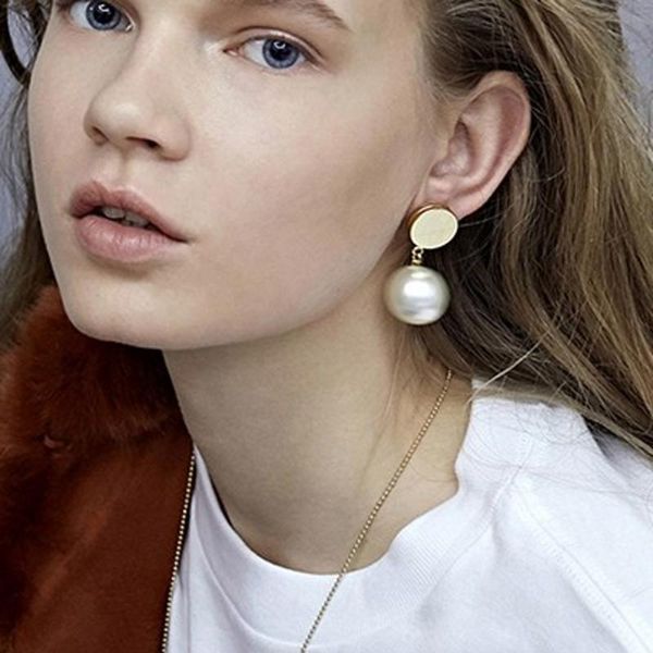 dangle & chandelier brand designer imitation pearl earrings for women gold color round coin drop wedding bride fashion jewelry, Silver
dangle & chandelier brand designer imitation pearl earrings for women gold color round coin drop wedding bride fashion jewelry, Silver
