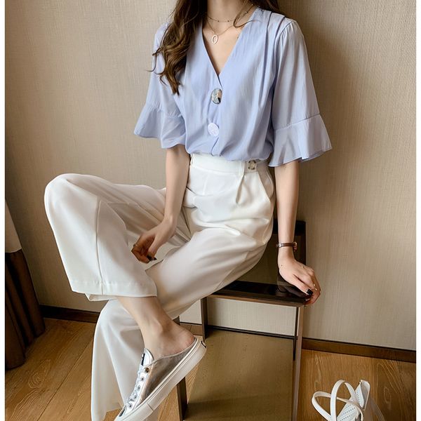 2021 new korean summer clothes with in v chiffon fashion lets go western style short female shirt sleeve ssu2, White
2021 new korean summer clothes with in v chiffon fashion lets go western style short female shirt sleeve ssu2, White