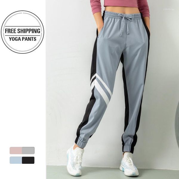 pocket sports pants women yoga high waist loose running gym pants ladies quick dry patchwork fitness training trousers female1, Black;blue
pocket sports pants women yoga high waist loose running gym pants ladies quick dry patchwork fitness training trousers female1, Black;blue