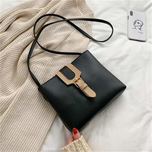 mode little female bucket 2020 new belt decoration zipper single shoulder crossbody contrast pu messenger bag
mode little female bucket 2020 new belt decoration zipper single shoulder crossbody contrast pu messenger bag