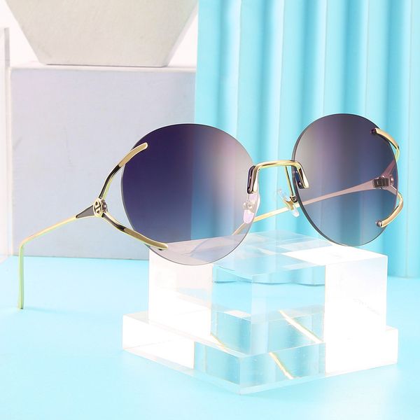 round metal sunglass women fashion wholale sunglass stylish party glass wedding trend product gafas de sol mujer, White;black
round metal sunglass women fashion wholale sunglass stylish party glass wedding trend product gafas de sol mujer, White;black