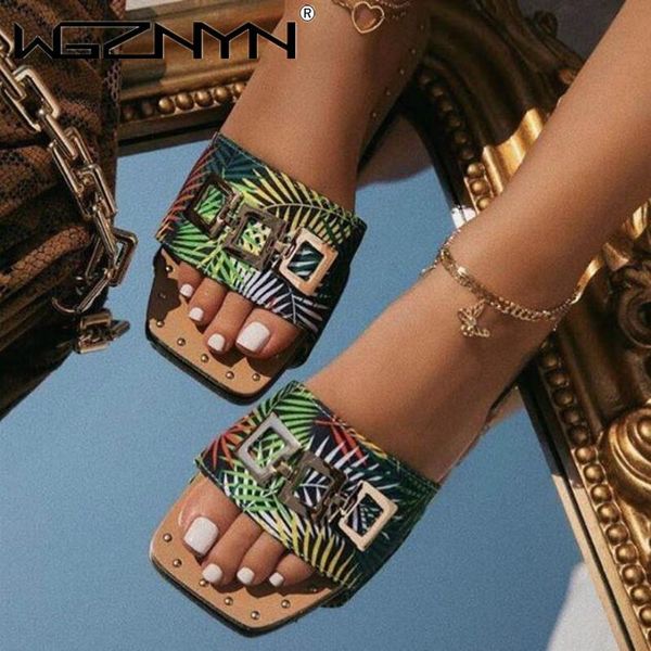slippers 2021 summer women's metal decoration sandals flat open toe outdoor designer fashion buckle beach shoes plus size 42, Black
slippers 2021 summer women's metal decoration sandals flat open toe outdoor designer fashion buckle beach shoes plus size 42, Black
