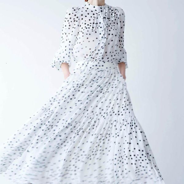 runway retro printing dot arc short-term elegant shirt half skirt of women suit two new fashions y5ov, White
runway retro printing dot arc short-term elegant shirt half skirt of women suit two new fashions y5ov, White