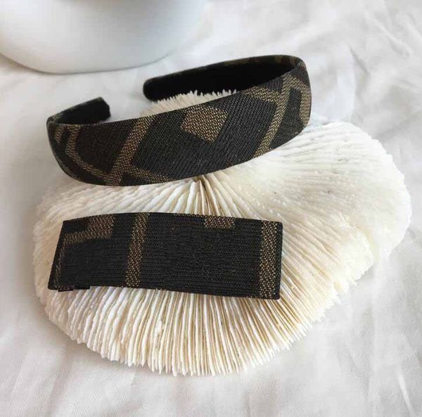 headbands retro letter print women headband hair band for gift chic charm fashion jewelry gifts, Silver
headbands retro letter print women headband hair band for gift chic charm fashion jewelry gifts, Silver