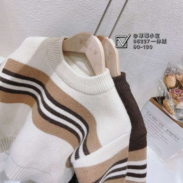 new clothing 2020 winter strawberry xiaobao children's boys' stripe splicing pullover one piece cashmere sweater, Blue
new clothing 2020 winter strawberry xiaobao children's boys' stripe splicing pullover one piece cashmere sweater, Blue