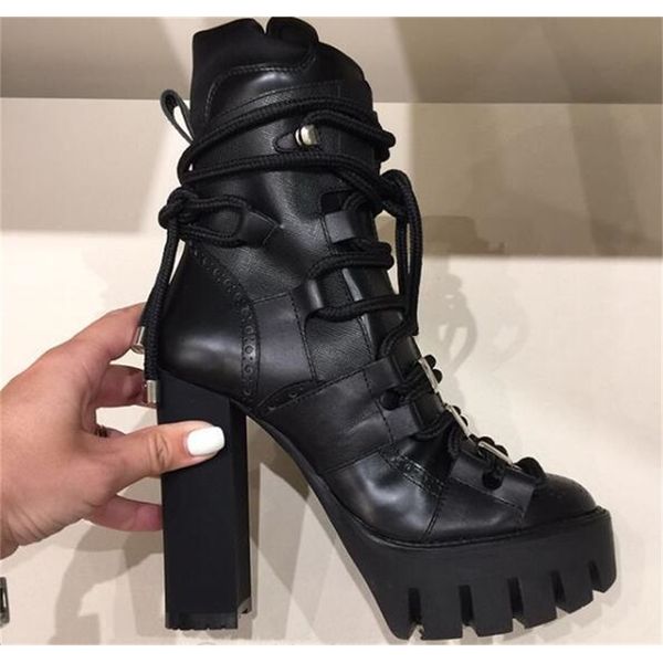 black new leather stripe heavy heels rendered platform women's form knight boots size 42 jj0w
black new leather stripe heavy heels rendered platform women's form knight boots size 42 jj0w