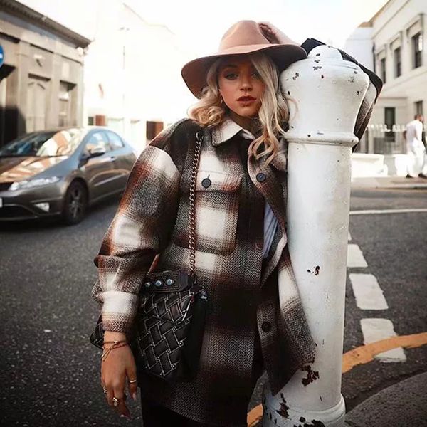 vintage women 2020 long sleeve woolen coats fashion ladies thick plaid coat female streetwear elegant girls oversize jacket chic q1217, Black
vintage women 2020 long sleeve woolen coats fashion ladies thick plaid coat female streetwear elegant girls oversize jacket chic q1217, Black