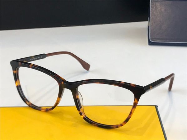 0448 classic men and womfashion optical glasses square frame glasses simple atmosphere style eyewear selling come with box, White;black
0448 classic men and womfashion optical glasses square frame glasses simple atmosphere style eyewear selling come with box, White;black