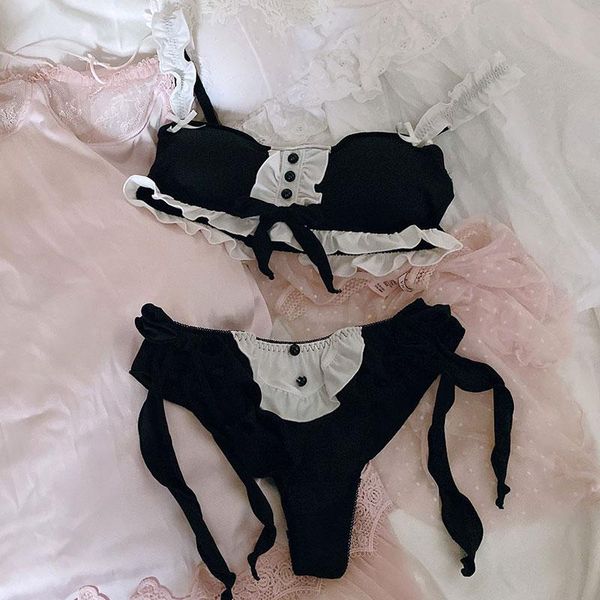 girly dark maid bowknot decorated underwear no steel ring milk silk bra set thong rear double row buckle lingerie with pant, Red;black
girly dark maid bowknot decorated underwear no steel ring milk silk bra set thong rear double row buckle lingerie with pant, Red;black