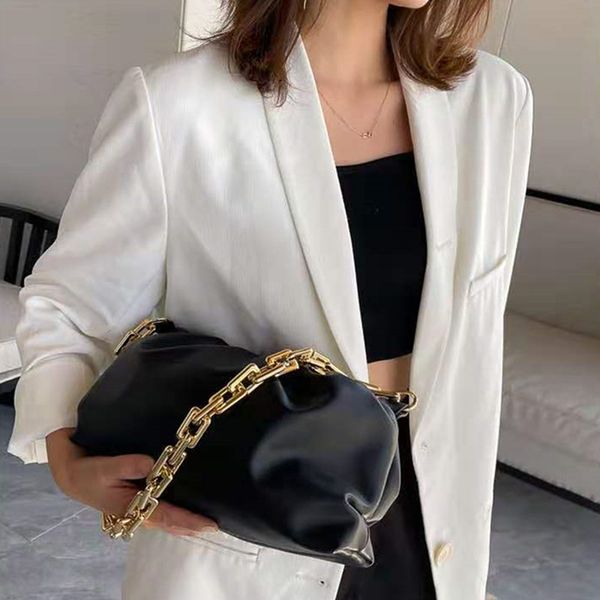 fashion hobos famous women designer bags handbags pu party crossbody luxury bag dumplings soft chain clutch bag, Black;red
fashion hobos famous women designer bags handbags pu party crossbody luxury bag dumplings soft chain clutch bag, Black;red
