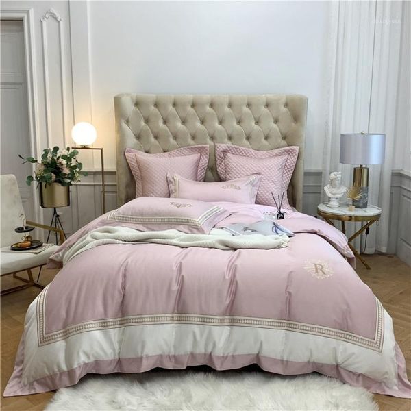 1000tc egyptian cotton luxury bedding set patchwork embroidery duvet cover with zipper bed sheet set king size 4/6pcs1
1000tc egyptian cotton luxury bedding set patchwork embroidery duvet cover with zipper bed sheet set king size 4/6pcs1