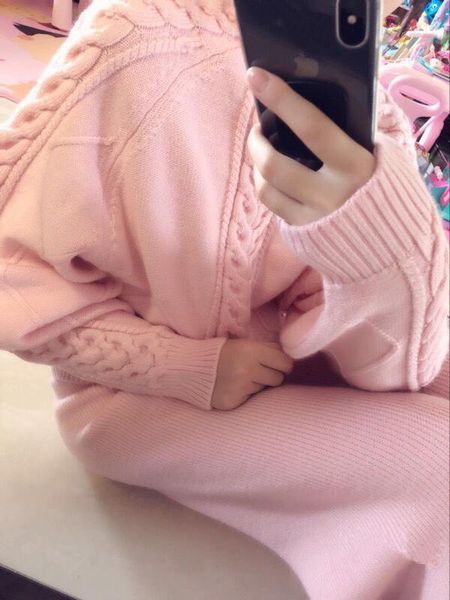 women's tracksuits 2021 high-collar twist pink sweater two-piece knitted wide-leg pants western style suit tide knit two piece set clot, Gray
women's tracksuits 2021 high-collar twist pink sweater two-piece knitted wide-leg pants western style suit tide knit two piece set clot, Gray