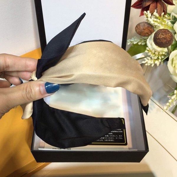 hot designer ins мода c-буква женщины волосы палочки мода девушка headbandwomen дизайнер оголовье оголовки аксессуары для волос для женщин г, Silver
hot designer ins мода c-буква женщины волосы палочки мода девушка headbandwomen дизайнер оголовье оголовки аксессуары для волос для женщин г, Silver