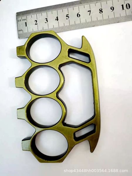 legal self-defense weapon finger tiger point finger ring hand clasp fist defensive weapon tiger ring fist ring iron
legal self-defense weapon finger tiger point finger ring hand clasp fist defensive weapon tiger ring fist ring iron