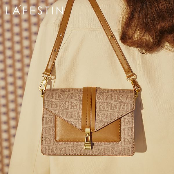 hbp la festin 2020 new retro palace messenger bag ancient flower female bag wild one-shoulder messenger small square bag
hbp la festin 2020 new retro palace messenger bag ancient flower female bag wild one-shoulder messenger small square bag