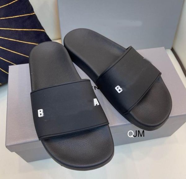 2021 paris sliders mens womens summer sandals beach slippers ladies flip flops loafers black white red green slides chaussures shoe with box
2021 paris sliders mens womens summer sandals beach slippers ladies flip flops loafers black white red green slides chaussures shoe with box