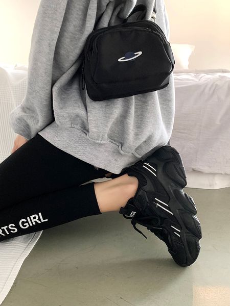 net red and black show feet small sports father cotton shoes women ins fashion new autumn winter plush students in 2020
net red and black show feet small sports father cotton shoes women ins fashion new autumn winter plush students in 2020