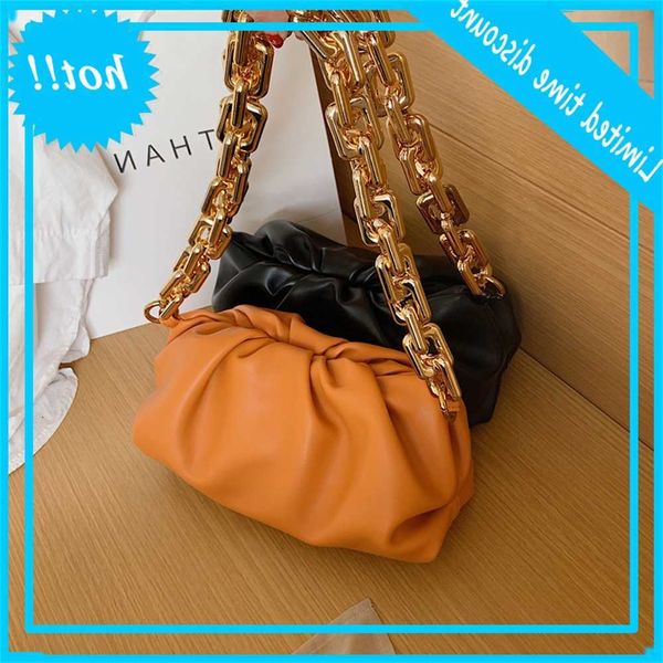 new pleated cloud women shoulder bag gold chain luxury design handbag 2020 fashion tote armpit bags pouch clutches female purses
new pleated cloud women shoulder bag gold chain luxury design handbag 2020 fashion tote armpit bags pouch clutches female purses