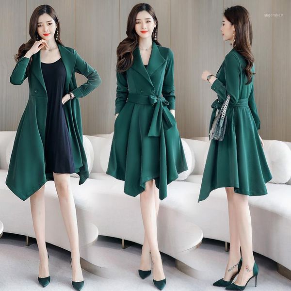 the spring style western style is simple and easy temperament contracted bright silk dust coat cultivate one's morality1, Tan;black
the spring style western style is simple and easy temperament contracted bright silk dust coat cultivate one's morality1, Tan;black