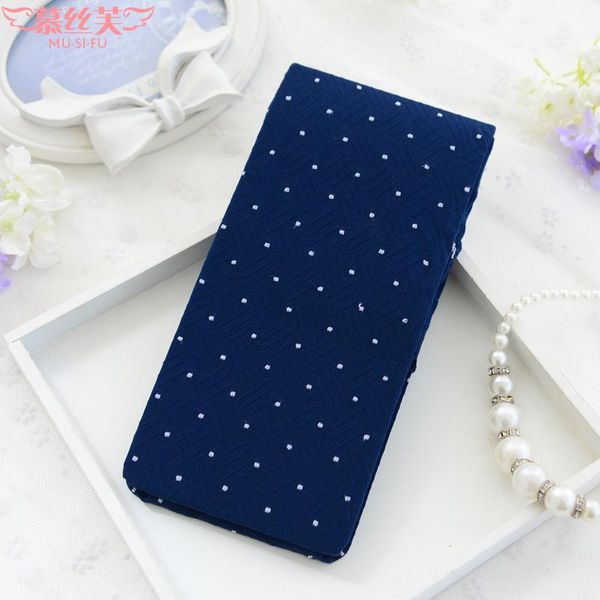 2017 мода тонкие осенью и зимние женщины точка колготки решетка маленькие бархатные колготки девушка базовые чулки bbyenk, Black
2017 мода тонкие осенью и зимние женщины точка колготки решетка маленькие бархатные колготки девушка базовые чулки bbyenk, Black