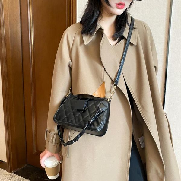 simply crossbody bags clutch lady flap chain travel pu leather solid color simple small handbags for women 2020
simply crossbody bags clutch lady flap chain travel pu leather solid color simple small handbags for women 2020