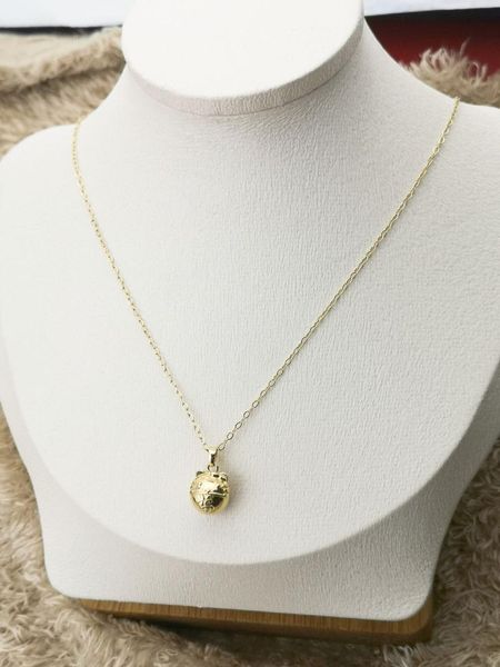 happy cat european and american classic women luxe leopard head necklace steel fashion jewelry, Silver
happy cat european and american classic women luxe leopard head necklace steel fashion jewelry, Silver