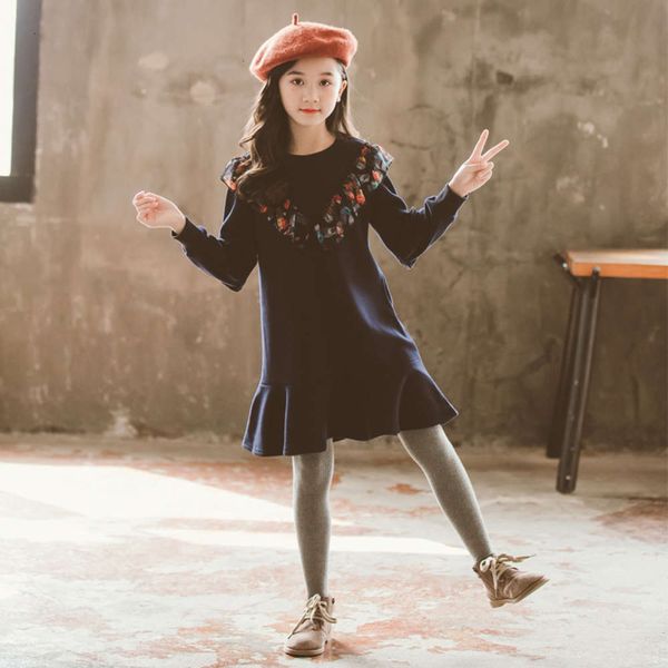 winter 2020 korean veet thickened girls' warm floral lace round neck long sve ruffle drs 6908, Red;yellow
winter 2020 korean veet thickened girls' warm floral lace round neck long sve ruffle drs 6908, Red;yellow