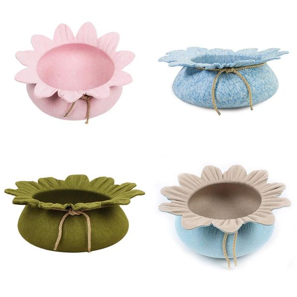 lovely universal flower-shaped felt pet cat bed nest for cats dogs living room bedroom
lovely universal flower-shaped felt pet cat bed nest for cats dogs living room bedroom