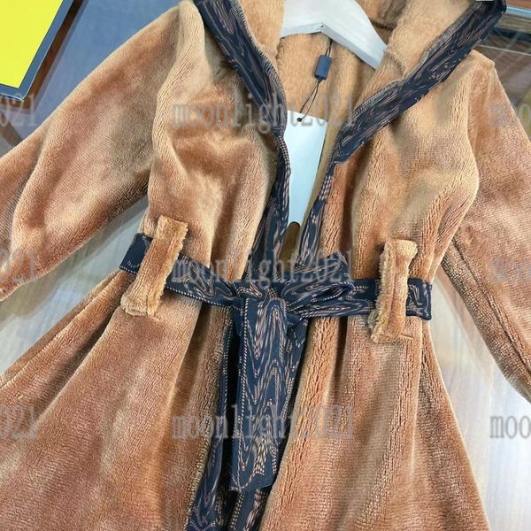 2022 catwalk kids pullover ff corduroy jacket bathrobe homewear sweater polo fall winter brand high-end kids sweaters jackets girls sweaters, Blue
2022 catwalk kids pullover ff corduroy jacket bathrobe homewear sweater polo fall winter brand high-end kids sweaters jackets girls sweaters, Blue