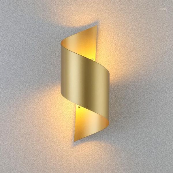 wall lamp modern gold nordic led metal sconce light fixtures bedroom bedside mirror lights bathroom industrial decor1
wall lamp modern gold nordic led metal sconce light fixtures bedroom bedside mirror lights bathroom industrial decor1