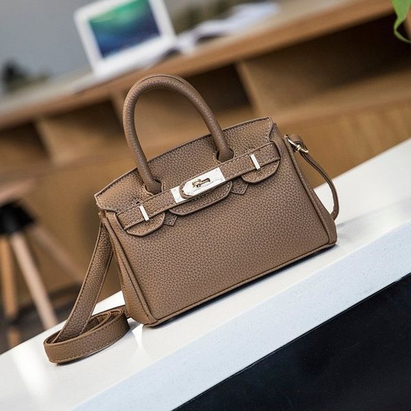2020 new ins kelly bag lychee pattern mini shoulder bag korean fashion birkin bag small handbag
2020 new ins kelly bag lychee pattern mini shoulder bag korean fashion birkin bag small handbag