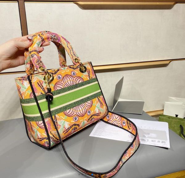 5a+ crossbody bags golden logo classic bags messenger bags women shoulder bag boutique women bag shopping bag
5a+ crossbody bags golden logo classic bags messenger bags women shoulder bag boutique women bag shopping bag
