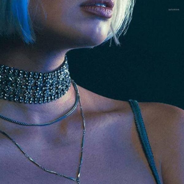 sense of design circular fashion full rhinestone short necklace weibeilian gothic collar woman charm geometric party sexy1, Golden;silver
sense of design circular fashion full rhinestone short necklace weibeilian gothic collar woman charm geometric party sexy1, Golden;silver