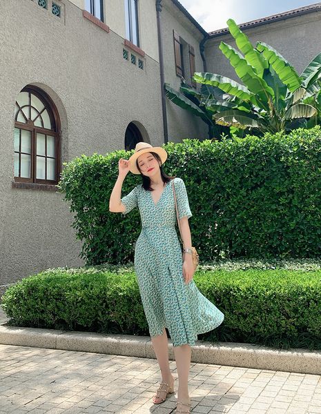 mid length dress with off shoulder waist print in autumn and winter lj201124, Black;gray
mid length dress with off shoulder waist print in autumn and winter lj201124, Black;gray