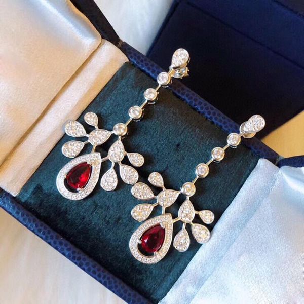 dangle & chandelier 2021 high fashion earrings luxury fine jewelry for women party wedding tassels silver color hand inlay zircon
dangle & chandelier 2021 high fashion earrings luxury fine jewelry for women party wedding tassels silver color hand inlay zircon