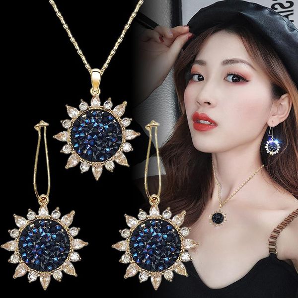 18bre original elegant crystal sun petal necklace big ear ring earrings for women 2020 romantic sweet jewelry set bijoux, Silver
18bre original elegant crystal sun petal necklace big ear ring earrings for women 2020 romantic sweet jewelry set bijoux, Silver