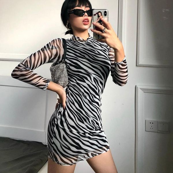 casual dresses 2021 zebra stripe dress women autumn mesh sheer long sleeve round neck bodycon mini see through club, Black;gray
casual dresses 2021 zebra stripe dress women autumn mesh sheer long sleeve round neck bodycon mini see through club, Black;gray