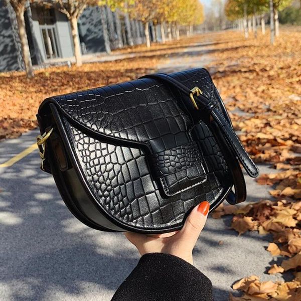 shoulder bags crocodile pattern 2021 fashion high-quality pu leather women's designer handbag vintage messenger bag
shoulder bags crocodile pattern 2021 fashion high-quality pu leather women's designer handbag vintage messenger bag