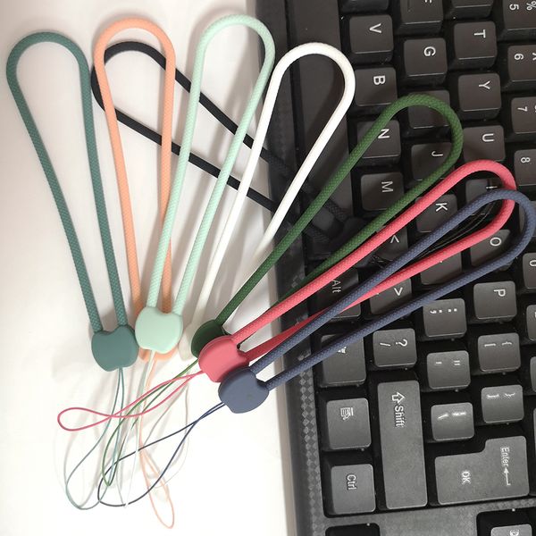 100pcs 2020 new fashion silicone lanyard straps mobile phone key chains lanyards strap accessory gift lanyards for all phone mp3
100pcs 2020 new fashion silicone lanyard straps mobile phone key chains lanyards strap accessory gift lanyards for all phone mp3