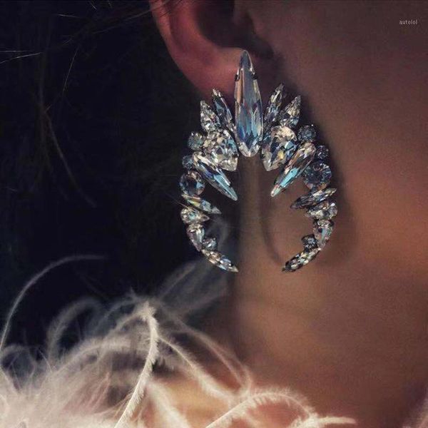 trendy shiny rhinestone stud earrings for women hyperbole big crystal crescent shape statement earrings boho maxi jewelry1, Golden;silver
trendy shiny rhinestone stud earrings for women hyperbole big crystal crescent shape statement earrings boho maxi jewelry1, Golden;silver