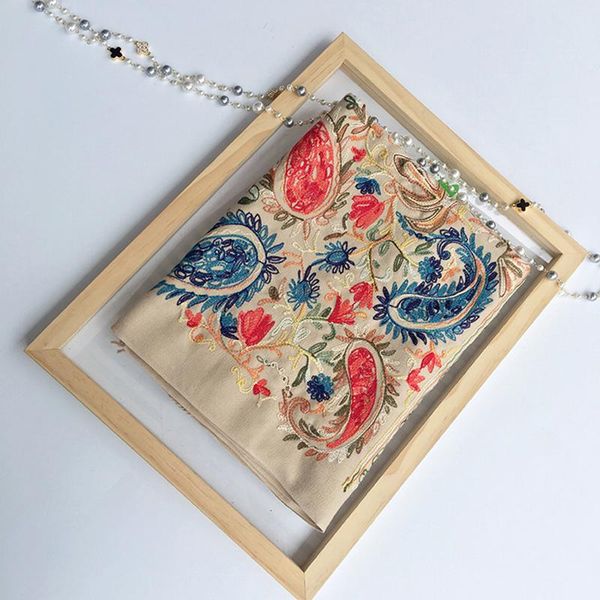 elegant floral embroidery cashmere scarf women 2021 new fashion tassels thick warm winter scarves shawls wraps, Blue;gray
elegant floral embroidery cashmere scarf women 2021 new fashion tassels thick warm winter scarves shawls wraps, Blue;gray