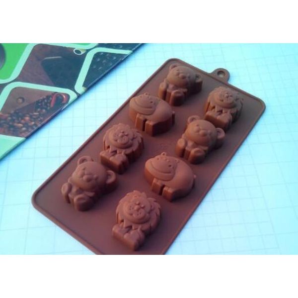 fashion hippo lion bear shape silicone mold, jelly, chocolate, soap ,cake decorating diy kitchenware ,bakeware um874 
fashion hippo lion bear shape silicone mold, jelly, chocolate, soap ,cake decorating diy kitchenware ,bakeware um874