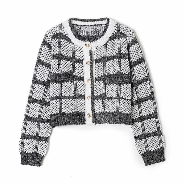 2021 new women retro exquisite buttons plaid sweater female fashion all-match round neck cardigan chic, White;black
2021 new women retro exquisite buttons plaid sweater female fashion all-match round neck cardigan chic, White;black