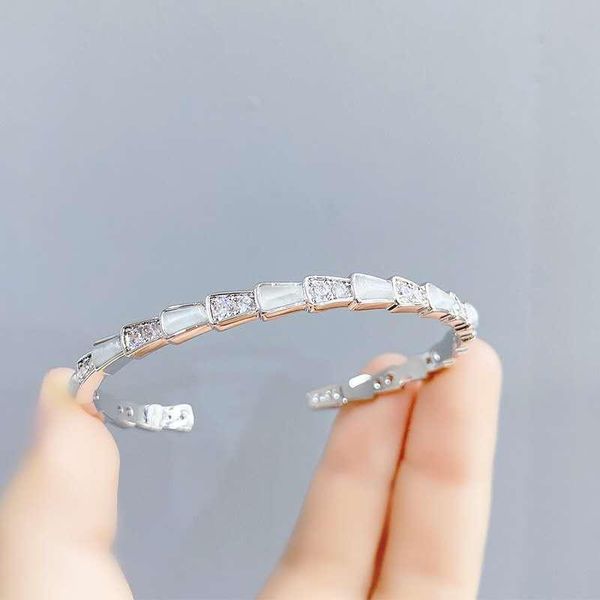 2020 designer brand snake bone fashion bracelet can open cat eye bracelet female luxury fashion personalized jewelry, Black
2020 designer brand snake bone fashion bracelet can open cat eye bracelet female luxury fashion personalized jewelry, Black