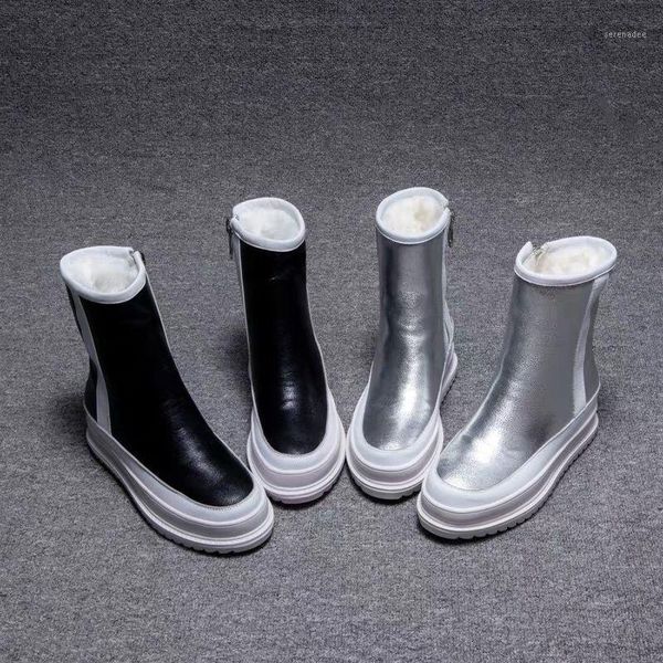 leather plush snow boots female sponge cake thick bottom boots winter skid plus velvet warm cotton shoes1, Black
leather plush snow boots female sponge cake thick bottom boots winter skid plus velvet warm cotton shoes1, Black